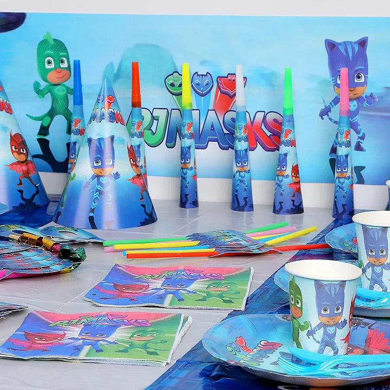 PG MASKS PARTY TABLE SET